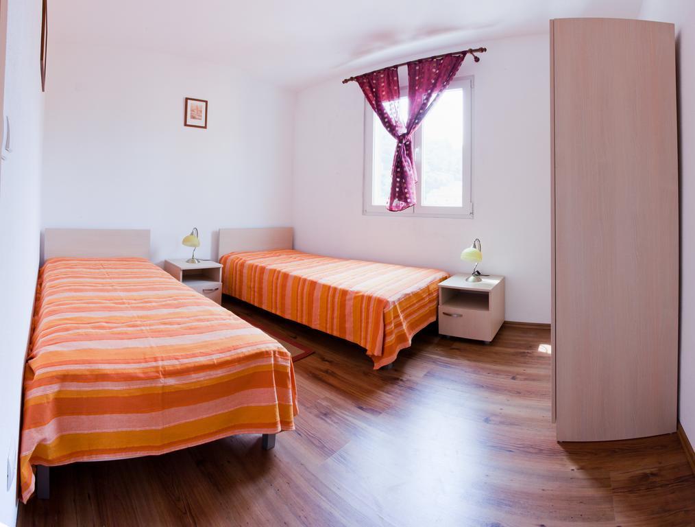 Apartment Sangaleti Lastovo Exterior foto